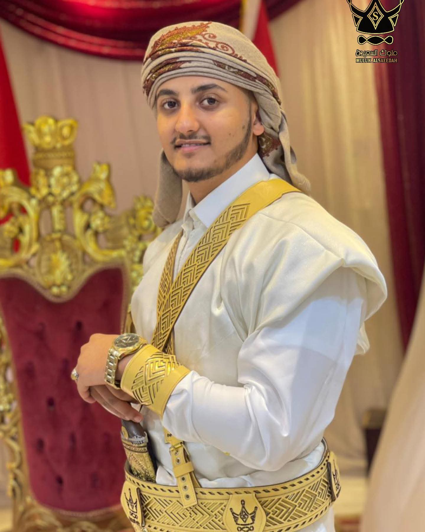 عريس بزي يمني ملكي